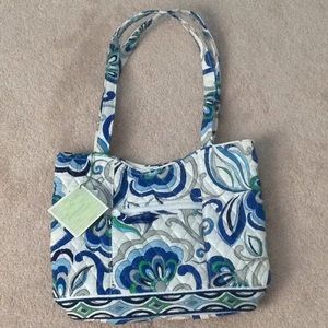 NWT Vera Bradley bucket tote